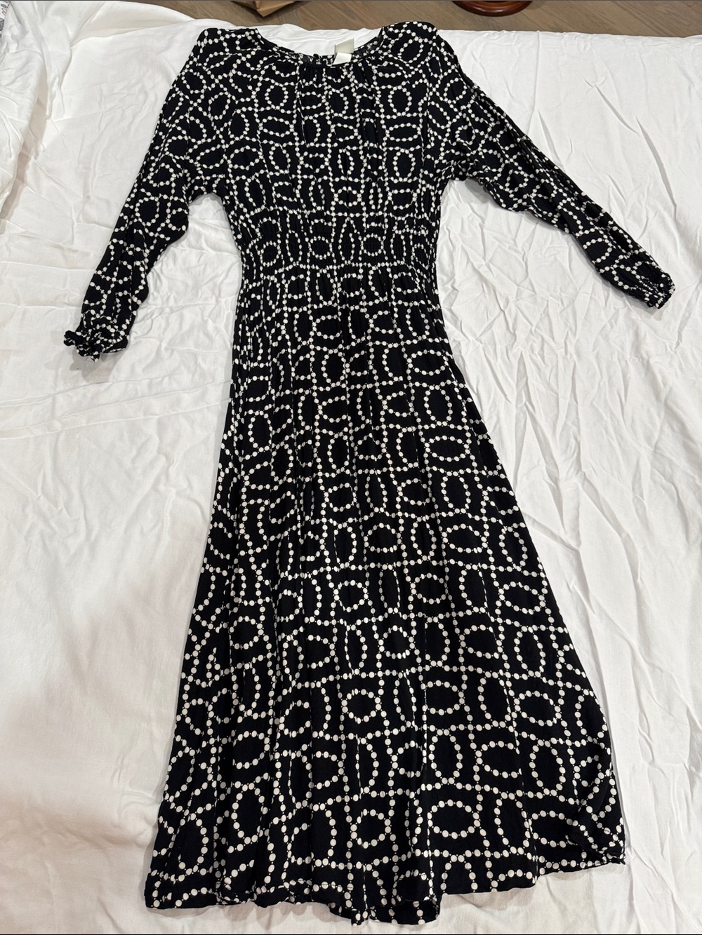 2020 H&M Black Maxi Dress with White Chain Dot Print